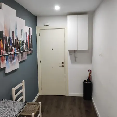 Hab Moderna A 20 Minutos Del Centro De Barcelona Apartment