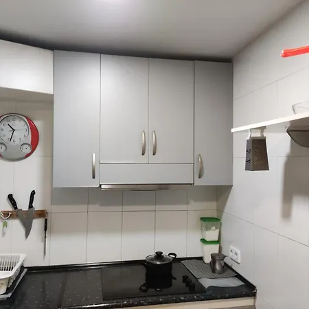 Hab Moderna A 20 Minutos Del Centro De Barcelona Apartment *
