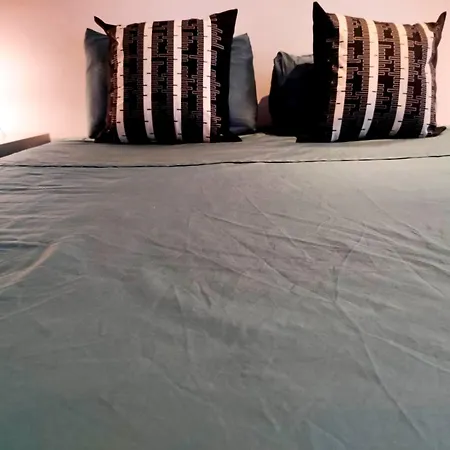 Apartment Hab Moderna A 20 Minutos Del Centro De Barcelona