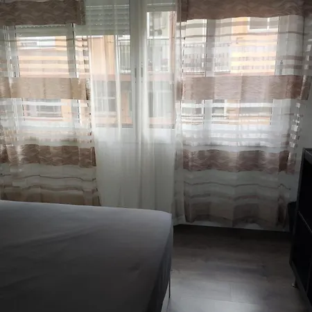Hab Moderna A 20 Minutos Del Centro De Barcelona Apartment