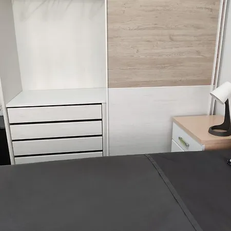 Hab Moderna A 20 Minutos Del Centro De Barcelona Apartment